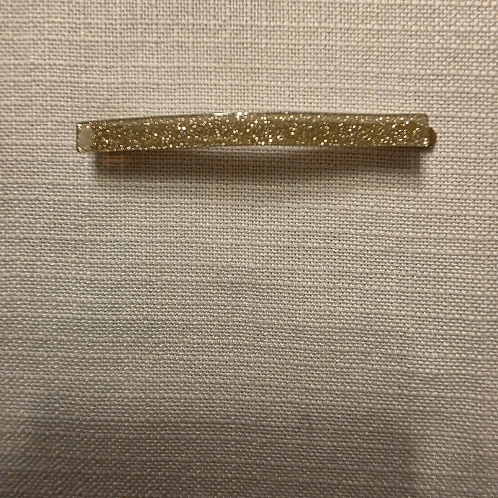Hair Clip Set Cream Gold Black Pearlized And Sparkles NEW